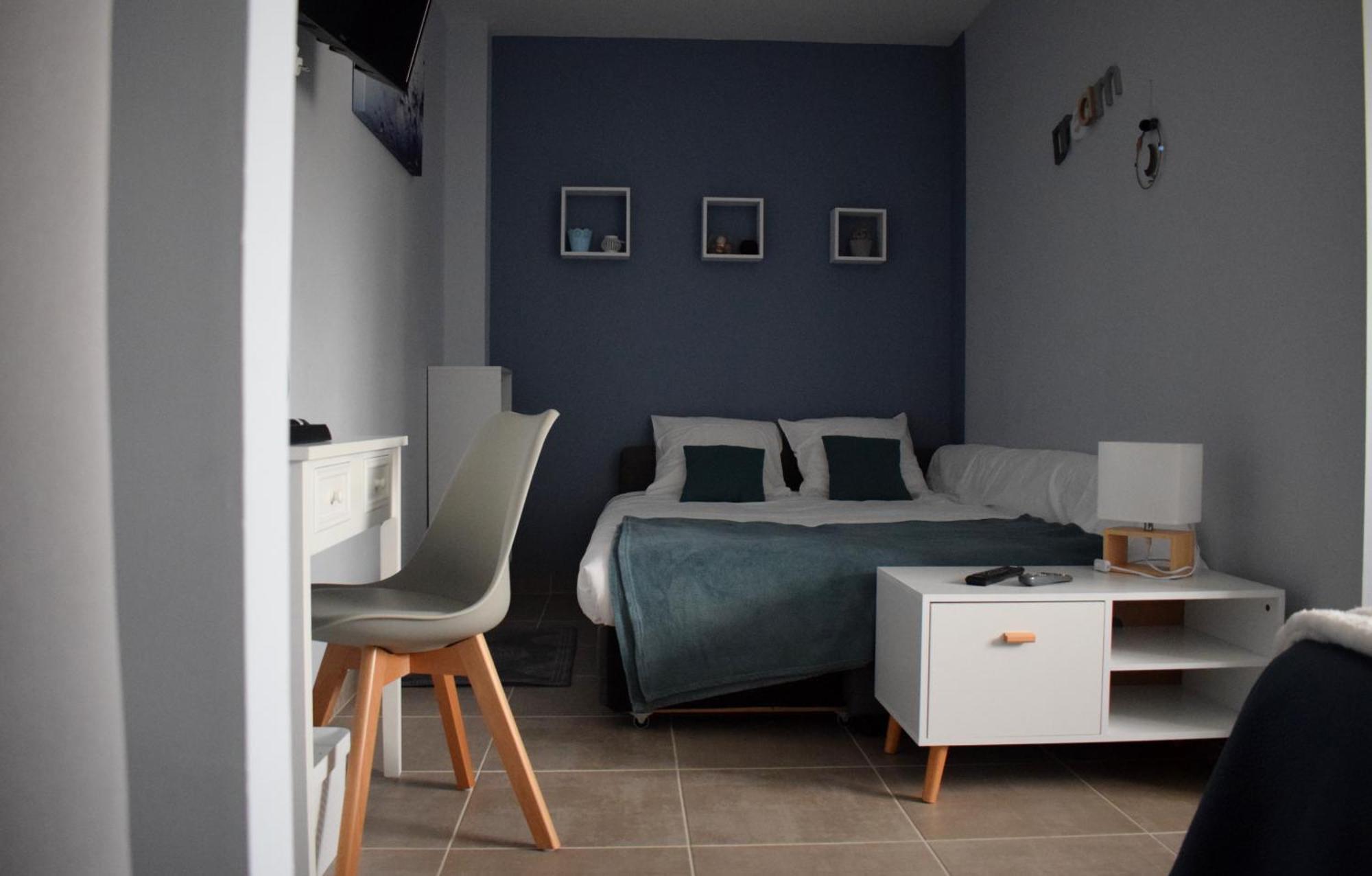 La Sarlamandre, Chambres Et Table D'Hotes Marcillac-Saint-Quentin Exterior foto